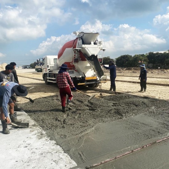 คอนกรีตผสมเสร็จอยุธยา สยามคิงส์ คอนกรีต - ปูนผสมเสร็จเทพื้น ลาดบัวหลวง อยุธยา